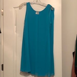 Light blue sleeveless dress